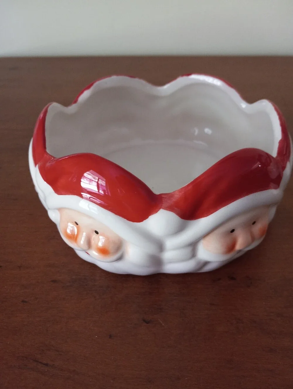 Royal Norfolk Santa Face Ceramic Candy Dishes - Pair in White & Red